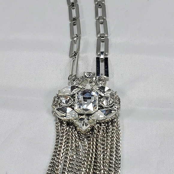 Bijou Drive  silver link necklace with rhinestone - Picture 5 of 5